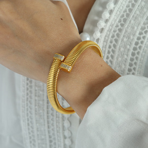 European American Minimalist Cross <b>Bracelet</b> Zinc Alloy <b>Crystal</b> Rhinestone Unisex Party Jewelry - Product Image 3