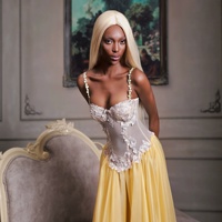 Robe de soirée longue à bretelles spaghetti, patchwork de dentelle, taille cintrée, en tulle scintillant, ourlet volumineux, coupe sirène