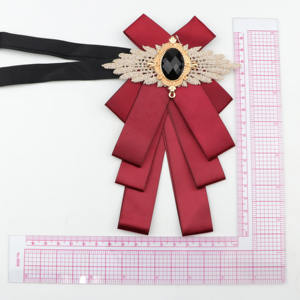 Kadın büyük papyon moda güzel şerit düz renk kelebek ilmek papyon Polyester kravat Pin yaka - Product Image 3