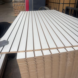 15 18mm Epaisseur 4 8 ft Face en mélamine 7 5 fentes Mdf Board Store Décoration murale Slatwall Display Mdf - Product Image 1