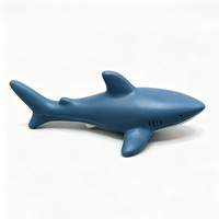 Jouets anti-stress en mousse PU en forme de requin avec logo personnalisé, à presser et à caresser