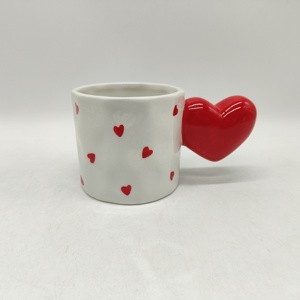 Ensemble de 3 tasses en céramique à motifs floraux en relief, <span class=keywords><strong>lotus</strong></span>, lavande, tulipe, poignée rose, tasse à thé, vente en gros - Product Image 1