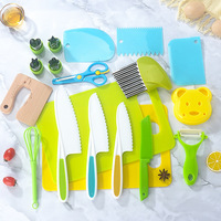 Kustom Montessori balita peralatan dapur aman pisau kayu Set papan pemotong Sandwich pemotong pengupas untuk buah sayuran memasak