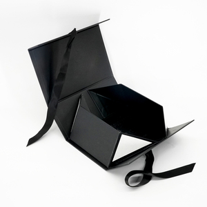 Boîte cadeau rigide personnalisée de <span class=keywords><strong>luxe</strong></span> avec fermeture à ruban, impression recto-verso, emballage à ouverture rabattable pour bijoux, vêtements, cosmétiques - Product Image 2
