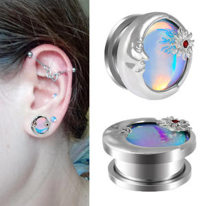 स्टील मून एंड सन ब्लू ग्रेडिएंट फ्लैश कान सुरंग और प्लग स्टेनलेस स्टील पल्ले पिरलिंग कान वजन 8-25 मिमी एक्सटेंडर गेज को मजबूत करता है - Product Image 1