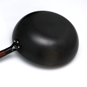<strong>Top</strong> Selling Eco-Friendly Iron Flat <strong>Wok</strong> Inner Fish Scale Texture Nitriding Process High Purity Non-Stick Rust-Proof 18L Capacity - Product Image 5
