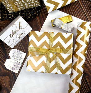 Factory Wholesale Custom <b>Christmas</b> Luxury <b>Paper</b> <b>Roll</b> 43cm X 300cm <b>Wrapping</b> <b>Paper</b> for Packaging - Product Image 3