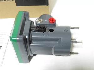 Bộ điều khiển mức kỹ thuật số Emerson Float DLC 3010 FIELDVUE 3100 và bộ truyền tín hiệu SIS mới và nguyên bản - Product Image 2