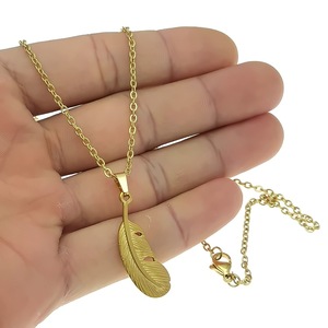 Feather Pendant <b>Necklace</b> Gold Stainless Steel Punk Retro Fashion Jewelry Geometric Design Simple Trendy <b>Statement</b> Piece - Product Image 4