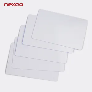 Carte de crédit en plastique blanc PVC taille carte de crédit avec puce F08 pour le contrôle d'accès carte RFID