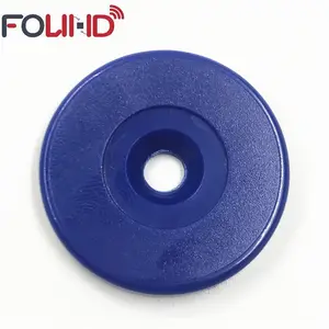 Blauwe kleur 35MM NFC Chip Ingebouwde Metalen Token RFID Voor Metalen Oppervlak met serienummer
