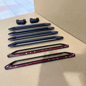 Kit di 8 Pezzi per Modifica Esterna Sportiva di Lusso per Jetour Traveler & Shanhai T2, Copertura <span class=keywords><strong>Gancio</strong></span> <span class=keywords><strong>Traino</strong></span> e Finiture Portapacchi - Product Image 1