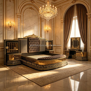 Letto Matrimoniale Classico Europeo di Lusso in Stile Francese, Mobili in Legno Massello Dorato per Villa e Palazzo, Intagliato a Mano da Artigiani - Product Image 2