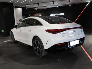 Auto <span class=keywords><strong>Elettrica</strong></span> Mercedes-Benz EQE SUV <span class=keywords><strong>500</strong></span> 2025 di Alta Qualità, 5 Porte, 5 Posti, Autonomia 681KM - Product Image 4