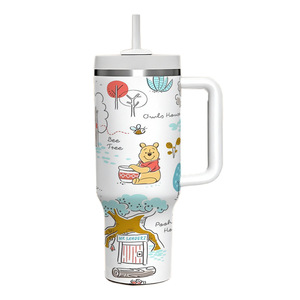 Tumbler in Acciaio Inox da 40OZ Senza BPA, Tazza Isolata Portatile con Manico e Simpatico Disegno Orso per Gli Amanti di <span class=keywords><strong>Winnie</strong></span> the <span class=keywords><strong>Pooh</strong></span> - Product Image 2