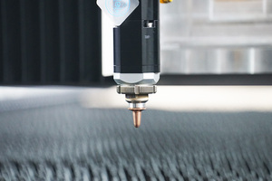 DXTECH 30kw 2060 เครื่องตัดเลเซอร์ไฟเบอร์ CNC สแตนเลสแบบครอบคลุมเต็มรูปแบบกำลังสูง พร้อมแท่นเปลี่ยนวัสดุ - Product Image 6