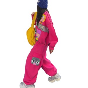 Ensemble pantalon cargo et sweat-shirt à patchwork de dessins animés doublé en polaire pour femmes, taille plus, design décontracté ample, deux pièces pour l'automne et l'hiver 0634 - Product Image 5