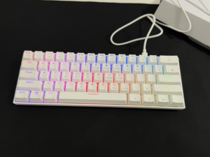 Chất lượng cao 60% có dây RGB chơi game Bàn phím cho PC 61 phím với <span class=keywords><strong>Backlit</strong></span> 60% cơ khí bàn phím cho máy tính - Product Image 5