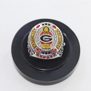Anello in Lega del Campionato SEC di Football Americano 2021 dei Georgia Bulldogs, Placcato in Argento 925, Rappresenta la Gloria e il Maestria sul Campo - Product Image 1