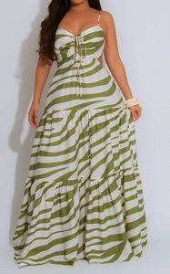 Nouvel arrivage de robes d'été décontractées pour femmes Wrap Chest Pleated Deep Halter Neck Spaghetti Strap Maxi Printed Plain Dyed - Product Image 2