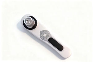 Appareil portable de nettoyage des oreilles pour animaux de compagnie, outil rechargeable d'irrigation du conduit auditif pour le soin des oreilles des chiens et des chats - Product Image 3