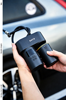 Kit d'urgence multifonction pour voiture 34.7x22.5x11.5cm Sac de rangement Pompe à pneus Lampe de sécurité Bluetooth 1300lm Corde de remorquage 5T ODM