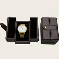 Boîtier de montre de luxe en similicuir avec doublure en velours doux de forme rectangulaire et fermeture à bouton pour le voyage