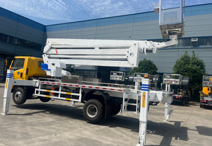 Nuovo Camion con Piattaforma Aerea a Controllo Idraulico Powerlift con Altezza Massima di Lavoro di 65m per Operazioni ad Alta Quota - Product Image 3
