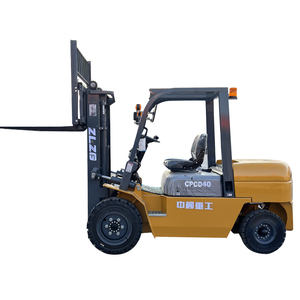 Le chariot élévateur diesel de 4 tonnes peut être équipé d'un seau pour saisir la <span class=keywords><strong>fourche</strong></span> de suspension d'<span class=keywords><strong>occasion</strong></span>. chariot élévateur - Product Image 4