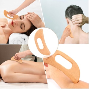 Herramienta de <span class=keywords><strong>Masaje</strong></span> Gua Sha de Madera en Forma de Media Luna para Liberación Miofascial, Diseño Ergonómico en Forma de Hoz para <span class=keywords><strong>Masaje</strong></span> de Cuello, Hombros <span class=keywords><strong>y</strong></span> Espalda - Product Image 4