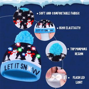 Bonnet de Noël personnalisé brodé de haute qualité, écologique et lumineux, accessoire festif pour enfants pour les fêtes d'hiver - Product Image 4