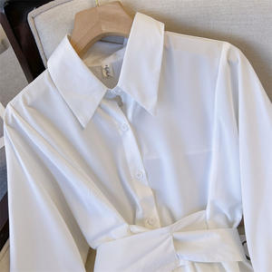 Blus Wanita Musim Semi 2025, Lengan Panjang, Kancing, Tali Pinggang, Warna Solid, Gaya Prancis, Kerah Turun - Product Image 5