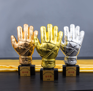 2025 <span class=keywords><strong>Qatar</strong></span> <span class=keywords><strong>Monde</strong></span> Populaire Football Trophée 26CM Résine GARDIEN Mains D'or <span class=keywords><strong>Prix</strong></span> <span class=keywords><strong>Coupe</strong></span> Football Gardien <span class=keywords><strong>Prix</strong></span> Fans Souvenirs <span class=keywords><strong>Coupe</strong></span> - Product Image 6