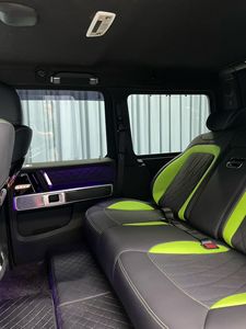 W463 à W465 G WAGON : Vente Flash - Aménagement Intérieur de Luxe Personnalisé pour <span class=keywords><strong>Mercedes</strong></span>-Benz Classe G G63 G400 G600 G800 G900 - Product Image 3