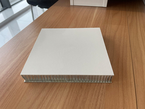 Bảng điều khiển tổ ong sợi thủy tinh dễ lắp ráp hiện đại được thiết kế cho các bức tường bên ngoài tấm nhôm <span class=keywords><strong>Composite</strong></span> trong kho căn hộ - Product Image 3