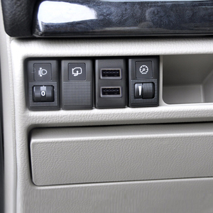 Adapté aux modèles <span class=keywords><strong>Mazda</strong></span> 6/2/<span class=keywords><strong>3</strong></span>/5 de 2004 à 2015, interface de charge rapide USB de type C pour téléphone portable en voiture. - Product Image 6
