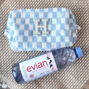 Pochette à cosmétiques bleue à carreaux, cadeaux pour demoiselles d'honneur, thème 'Last Toast on the Coast', 'Coastal <span class=keywords><strong>Cowgirl</strong></span>', personnalisable avec initiales, pour fête - Product Image 4