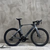 Vélo de route KOZO Shi Mano 105 OEM en fibre de carbone aérodynamique 7,9 kg, frein à disque hydraulique, roues à rayons légères de course 700C