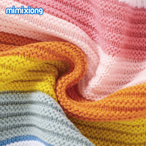 Top Ranking Mimixiong Oeko Tex <span class=keywords><strong>de</strong></span> <span class=keywords><strong>punto</strong></span> bebé recién <span class=keywords><strong>nacido</strong></span> colorido hermoso patrón <span class=keywords><strong>de</strong></span> arco iris bebés abrigo <span class=keywords><strong>de</strong></span> <span class=keywords><strong>punto</strong></span> cárdigans ropa - Product Image 2