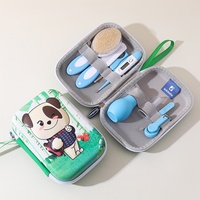 Vente en gros de huit pièces pour les soins maternels et infantiles Thermomètre pour enfants coupe-ongles en plastique durable EVA Pack de soins