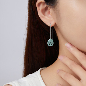 Orecchini Pendenti da Donna Personalizzati in Stile Antico con <span class=keywords><strong>Smeraldo</strong></span> Naturale di Grado A e Giada Tipo Ghiaccio Blu Acqua di Loto - Product Image 3