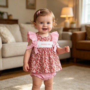 GBO0500 RTS Sans MOQ Ensemble de vêtements pour fillette avec broderie MAMA'S GIRL, fleurs, manches courtes, shorty, vente en gros pour enfants - Product Image 1