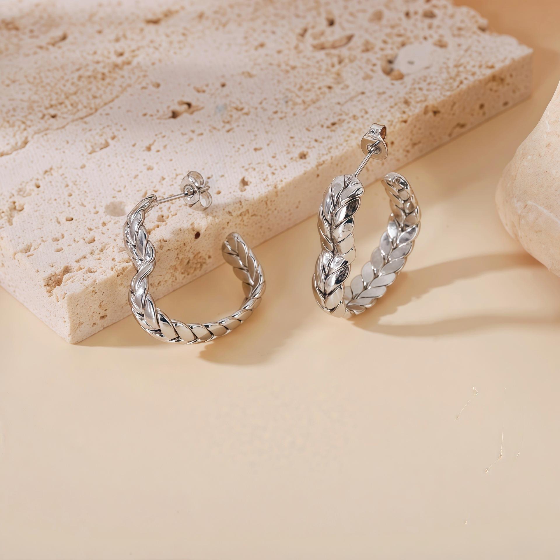 MS6XX Boucles d'oreilles à clous polies non plaquées 26MM