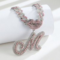 Gran oferta, labios helados, cursiva, 26 letras, nombre, colgante, collar, Hip Hop, Bling, Bling, personalizable, collar con letras de la joyería de la letra del A-Z
