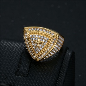 Anillos de Joyería Geométrica de Nueva Tendencia, Anillos Cruzados con Diamantes Chapados en Oro para Hombre - Product Image 2
