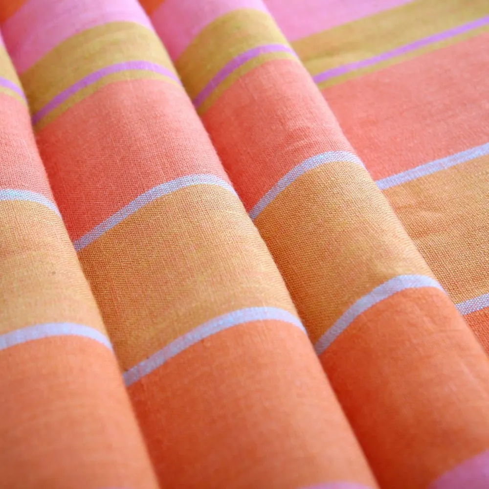 Factory manufacture trendy comfortable yarn dyed linen and cotton fabric prices in stock