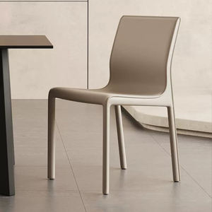 Set di Mobili per Sala da Pranzo e Soggiorno in Stile Italiano Moderno, Sedia da Pranzo Imbottita in Pelle con Gambe in Acciaio Inox - Product Image 6