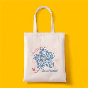 กระเป๋าผ้าแคนวาสธรรมชาติสำหรับใส่หนังสือเรียนหรือช้อปปิ้ง  ทำจากผ้าฝ้ายออร์แกนิค  สามารถนำกลับมาใช้ใหม่ได้  พร้อมบริการพิมพ์โลโก้ตามแบบที่ลูกค้าต้องการ - Product Image 3