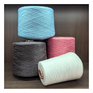 Fil de velours <span class=keywords><strong>crochet</strong></span>é hypoallergénique épais en viscose mélangée, teint, écologique et antistatique, idéal <span class=keywords><strong>pour</strong></span> les créations d'hiver – Meilleures ventes - Product Image 1