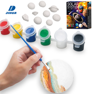 Kit de Peinture DIY STEAM : Système Solaire – Peinture sur Plâtre avec 9 Planètes et Kit de Bricolage <span class=keywords><strong>pour</strong></span> Enfants - Product Image 1